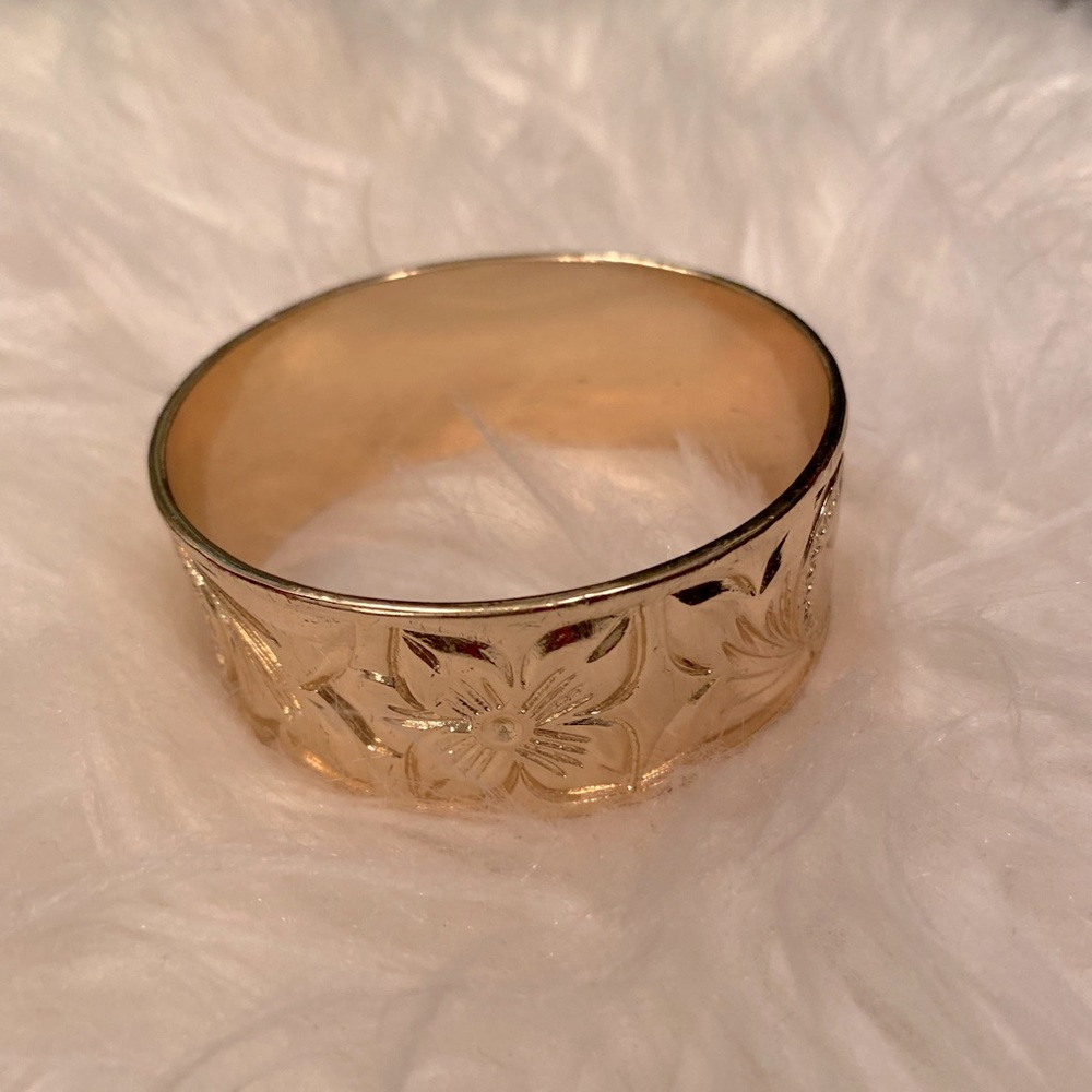 Hawaiian 🌺 thick bangle